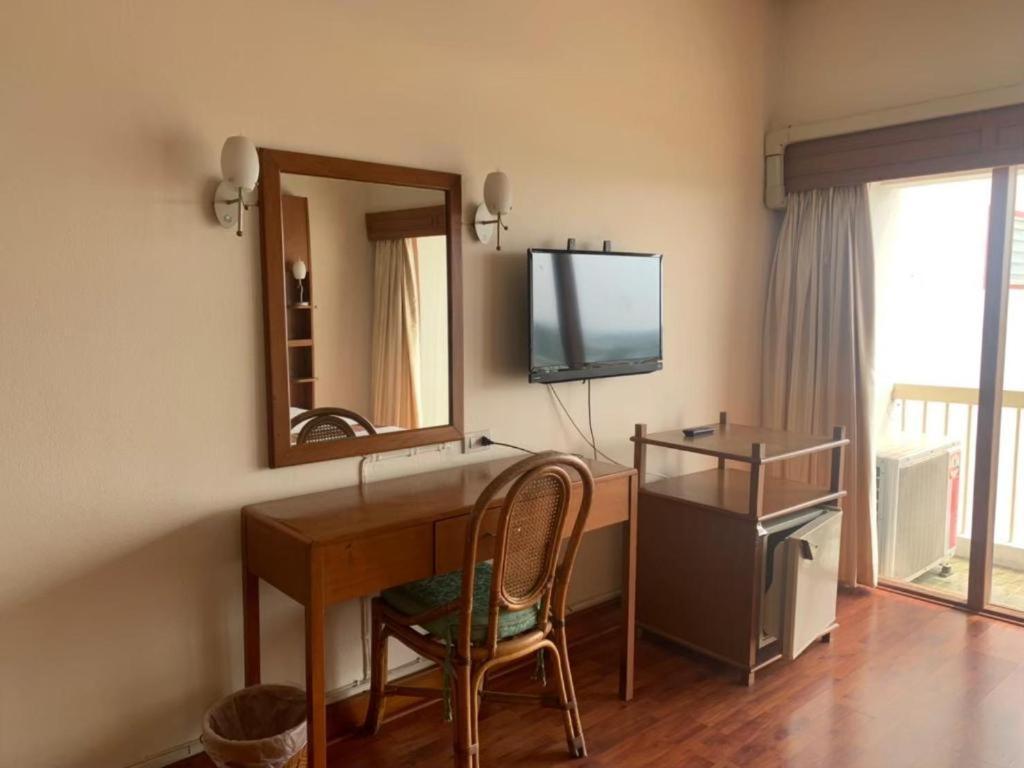 Pailyn Phitsanulok Hotel Extérieur photo