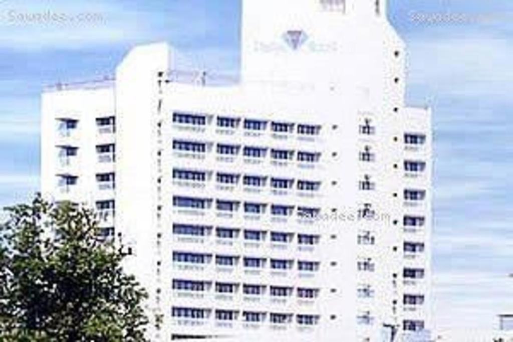 Pailyn Phitsanulok Hotel Extérieur photo