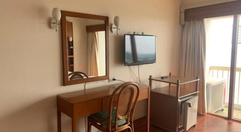 Pailyn Phitsanulok Hotel Extérieur photo