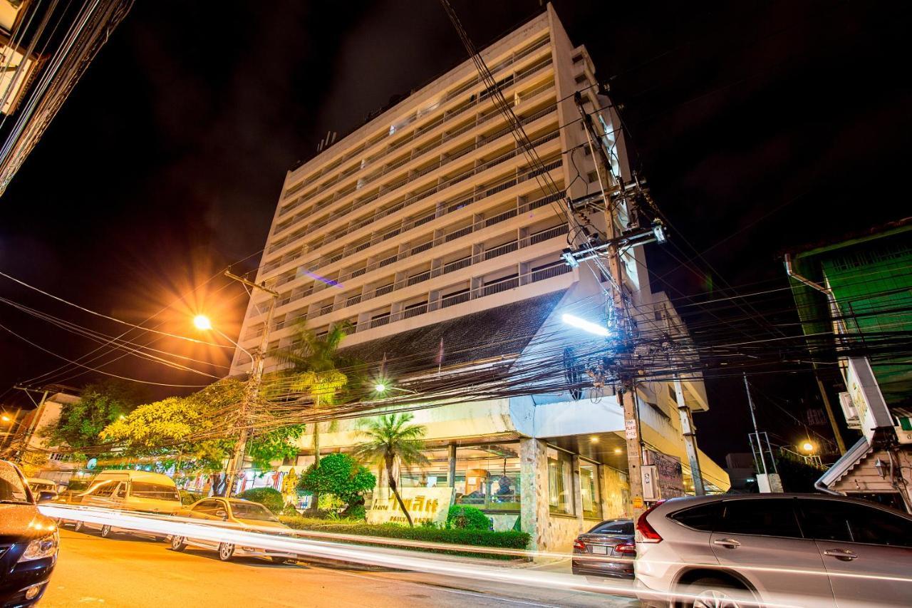 Pailyn Phitsanulok Hotel Extérieur photo